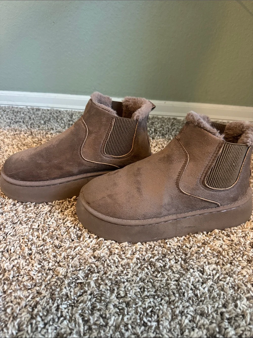 Women's Brown Faux Suede Insulated Winter Chelsea Boots